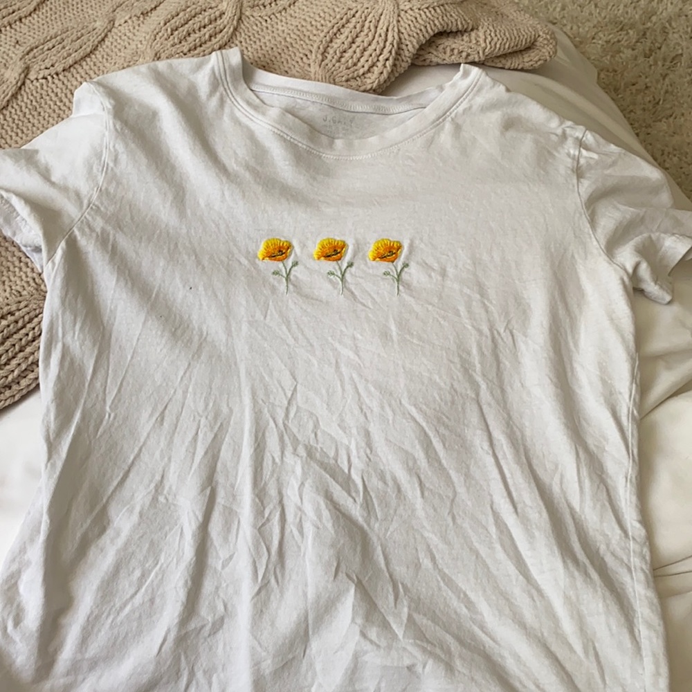 brandy melville flower shirt